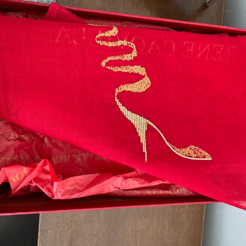 NIB Rene Caovilla Beige/Gold Chandelier Heels - Picture 12 of 12